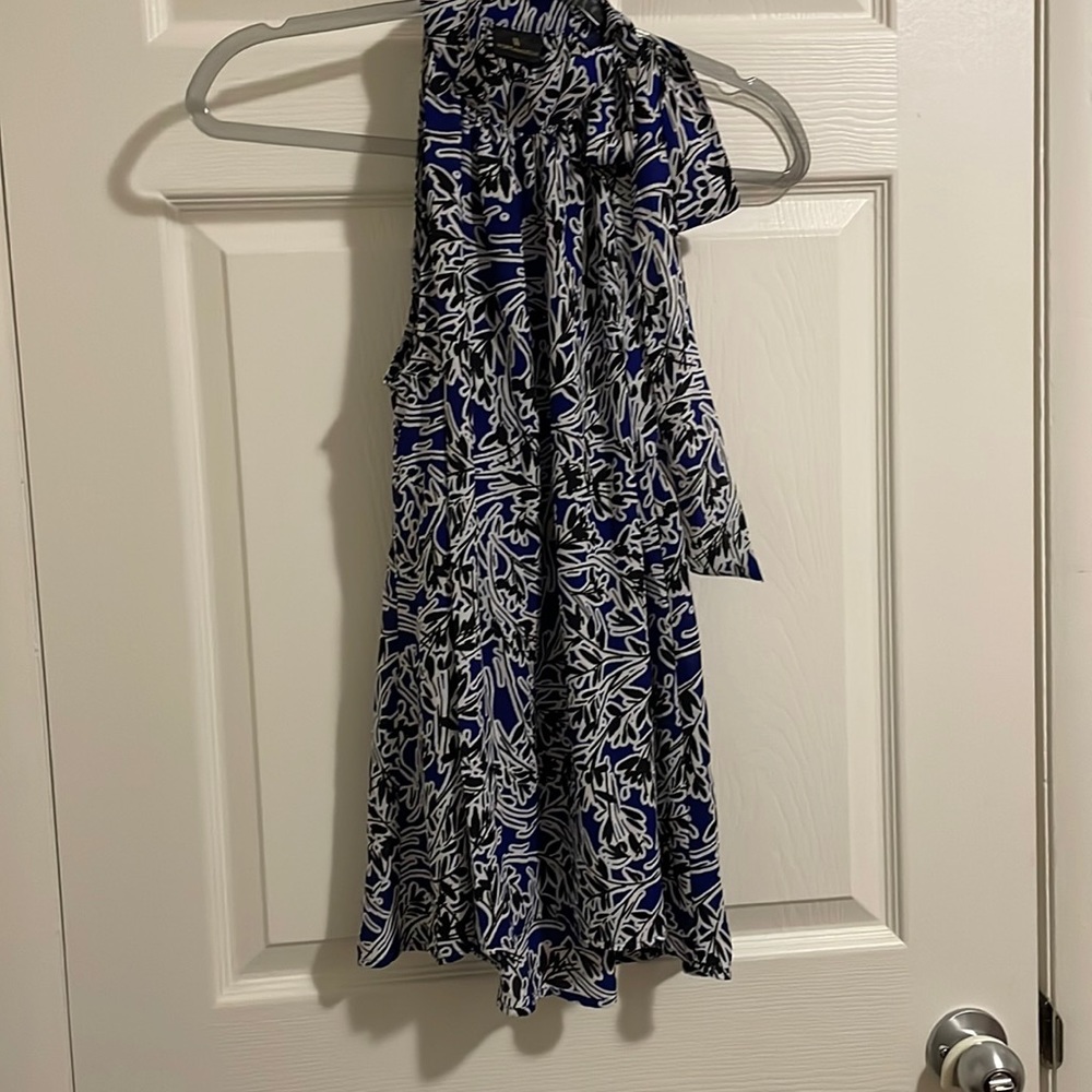 EUC Worthington neck-tie blouse sz.sm 148